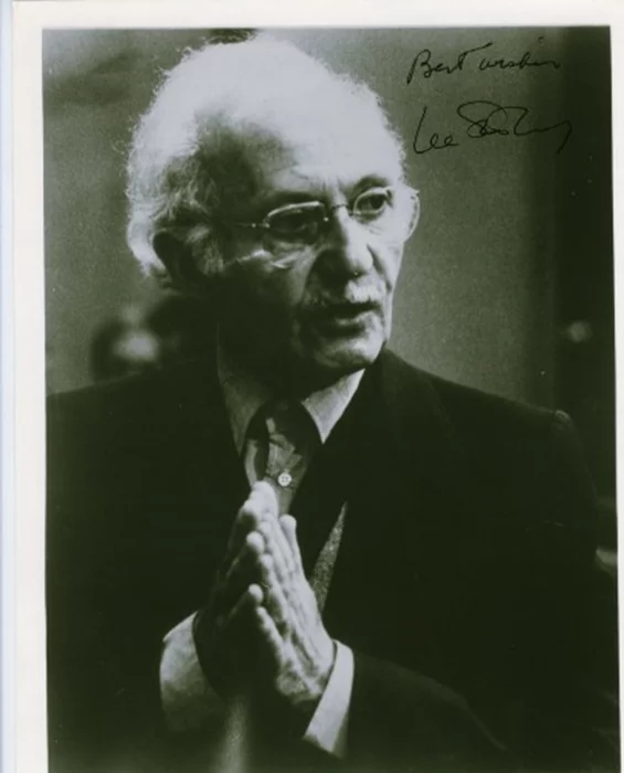 Lee Strasberg autograph