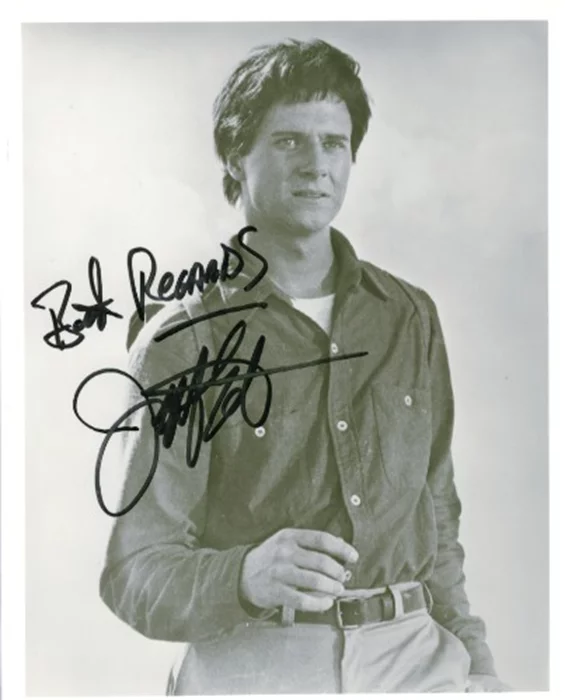 Jeff East autograph