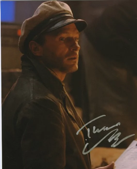 Thomas Kretschmann autograph