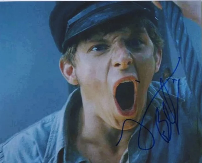 Jamie Bell autograph