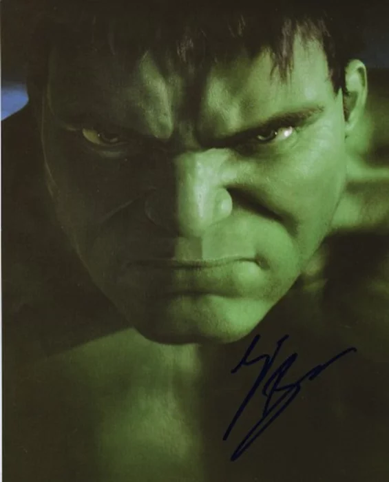 Eric Bana autograph