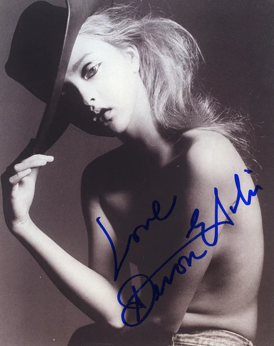Devon Aoki autograph