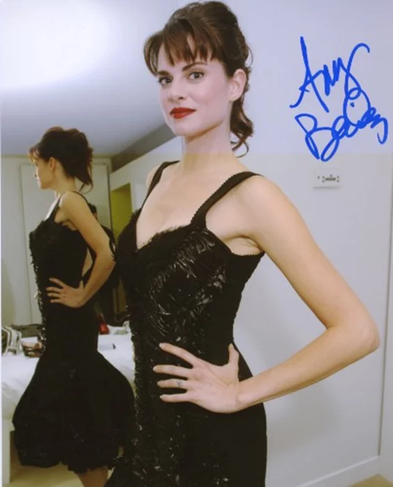 Amy Bailey autograph