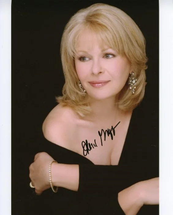 Ilene Graff autograph