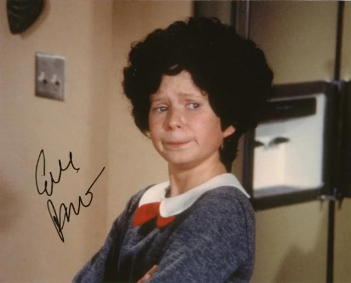 Eve Plumb autograph
