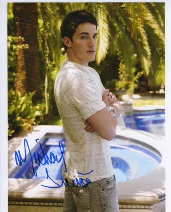Michael Trevino autograph