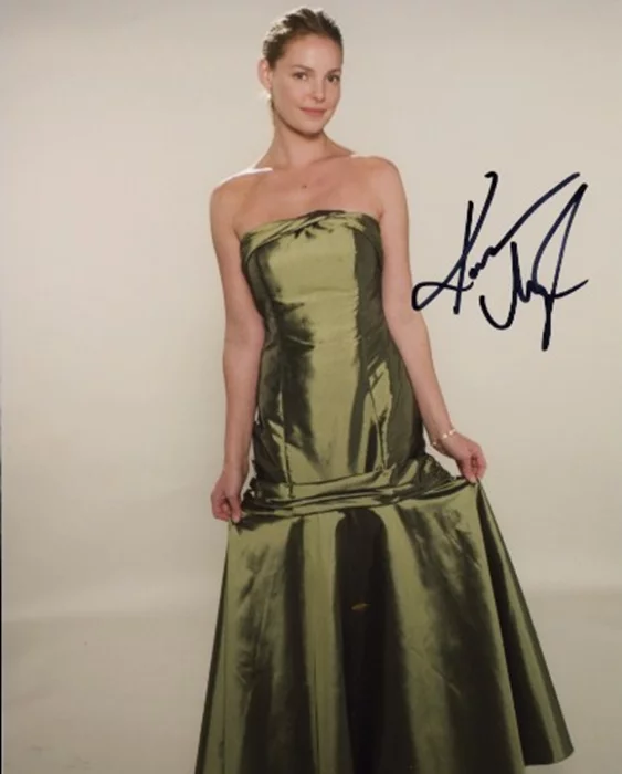 Katherine Heigl autograph