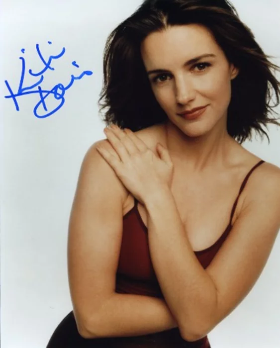 Kristin Davis autograph