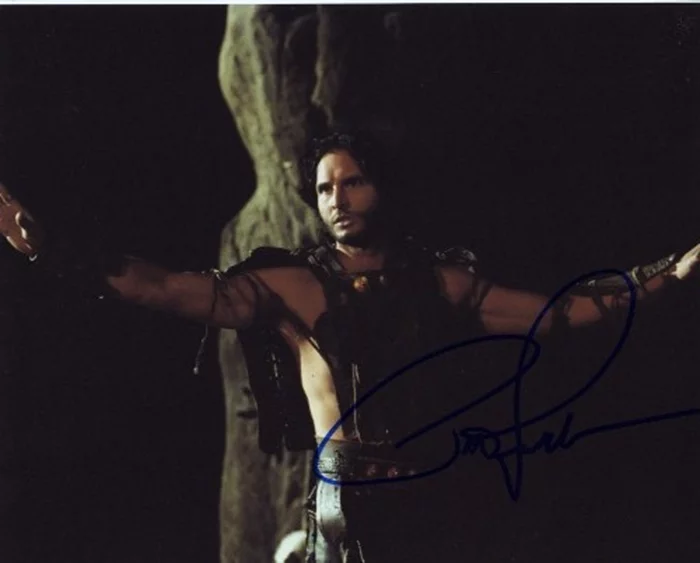 Peter Facinelli autograph