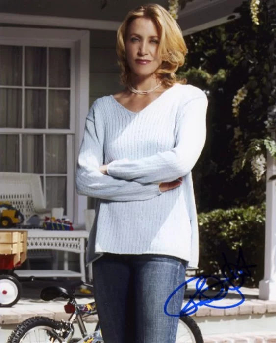 Felicity Huffman autograph