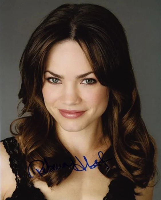 Rebecca Herbst autograph