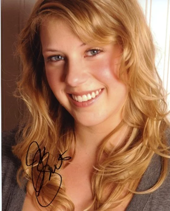 Jodie Sweetin autograph