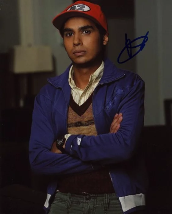 Kunal Nayyar autograph