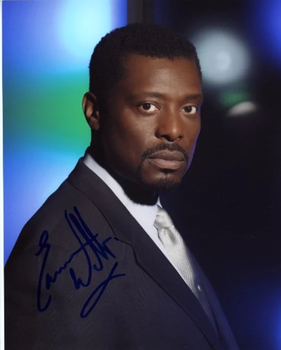 Eamonn Walker autograph