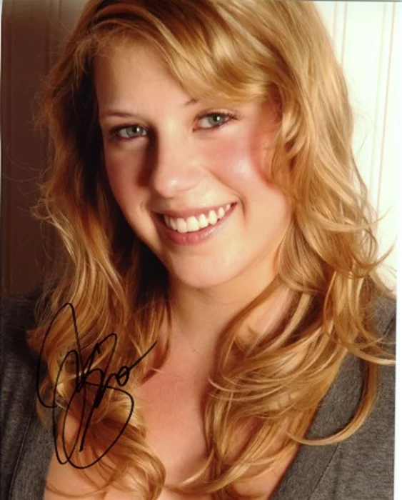 Jodie Sweetin autograph