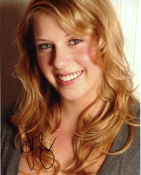Jodie Sweetin autograph