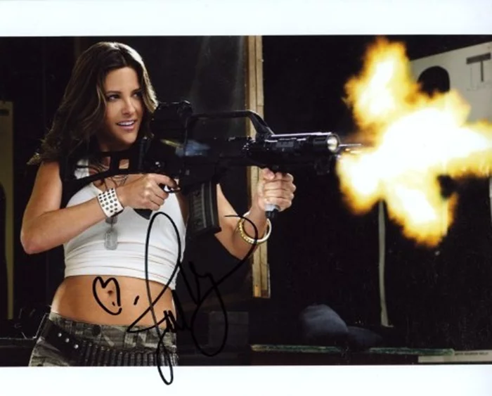 Jill Wagner autograph