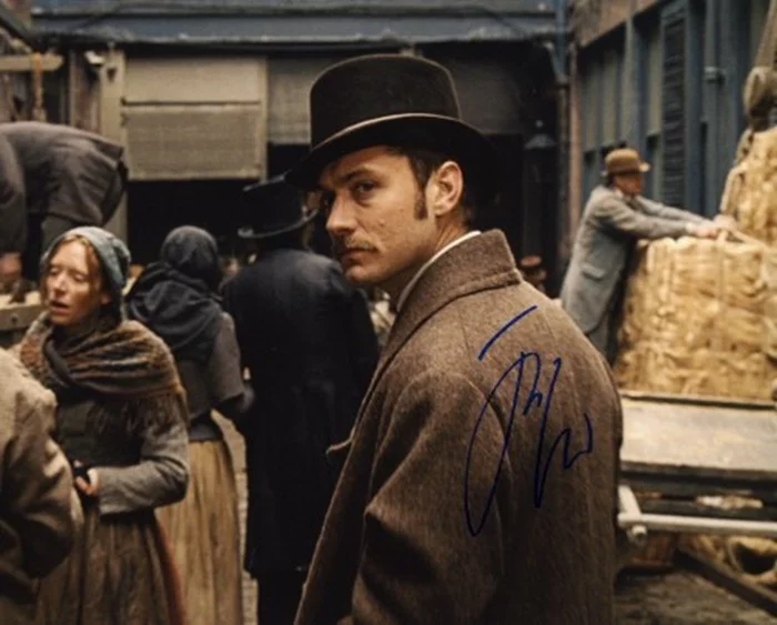 Jude Law autograph