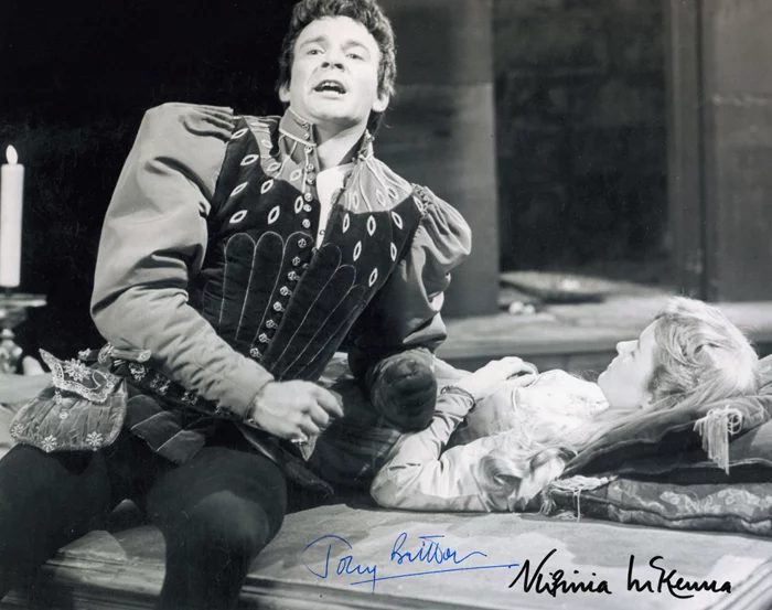 Romeo & Juliet autograph