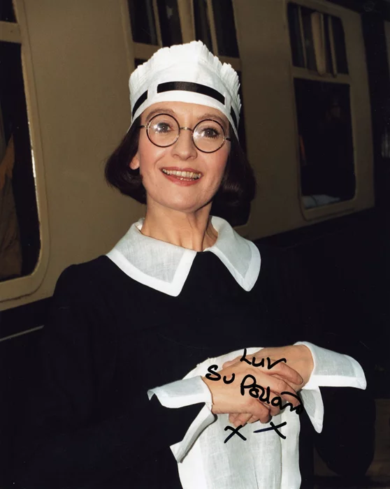 Su Pollard autograph