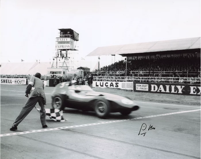 Sir Stirling Moss autograph