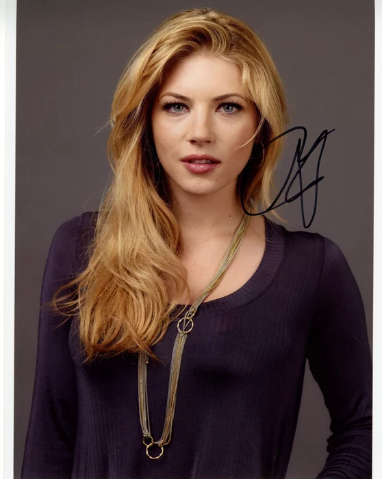 Katheryn Winnick autograph