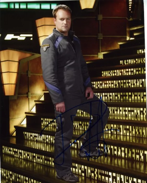 David  Hewlett autograph