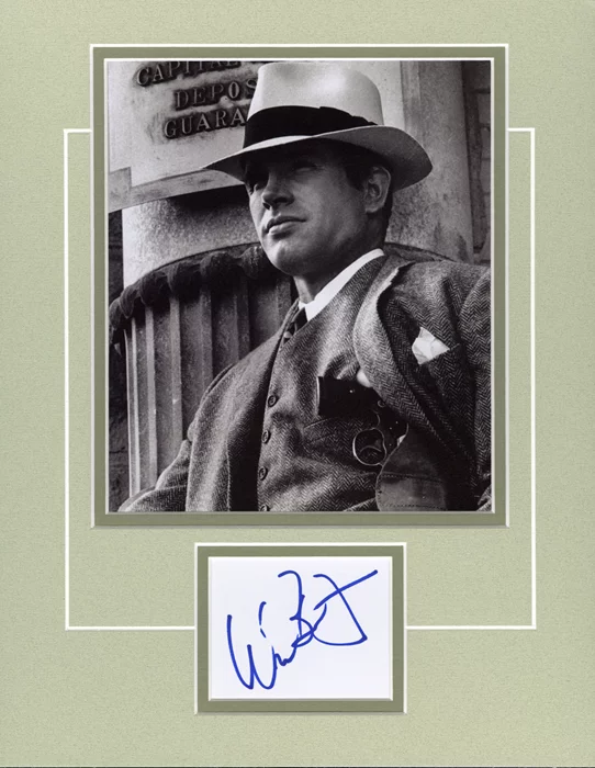 Warren Beatty autograph