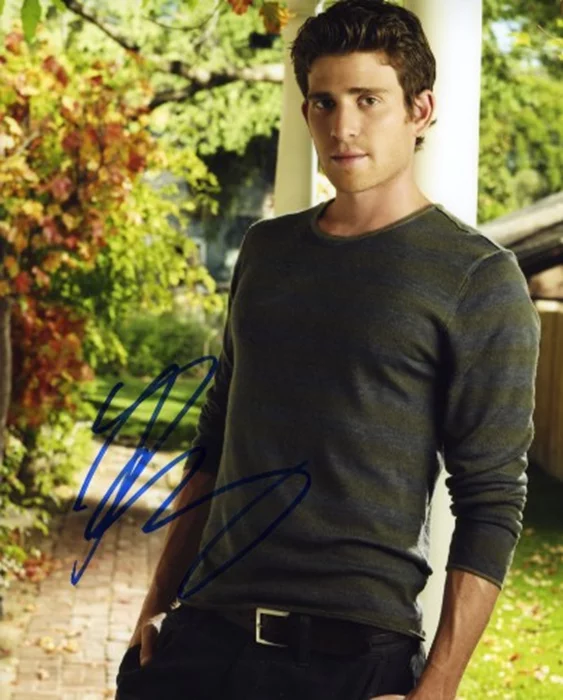 Bryan Greenberg autograph