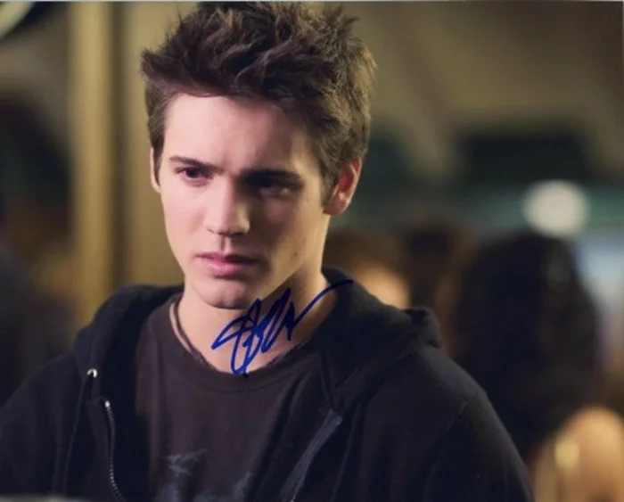 Steven R. McQueen autograph