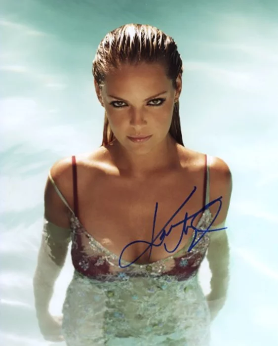 Katherine Heigl autograph