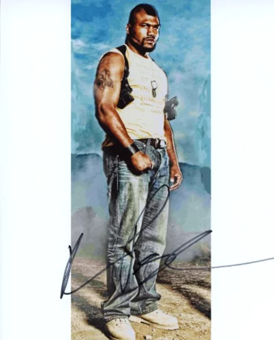 Quinton Jackson autograph