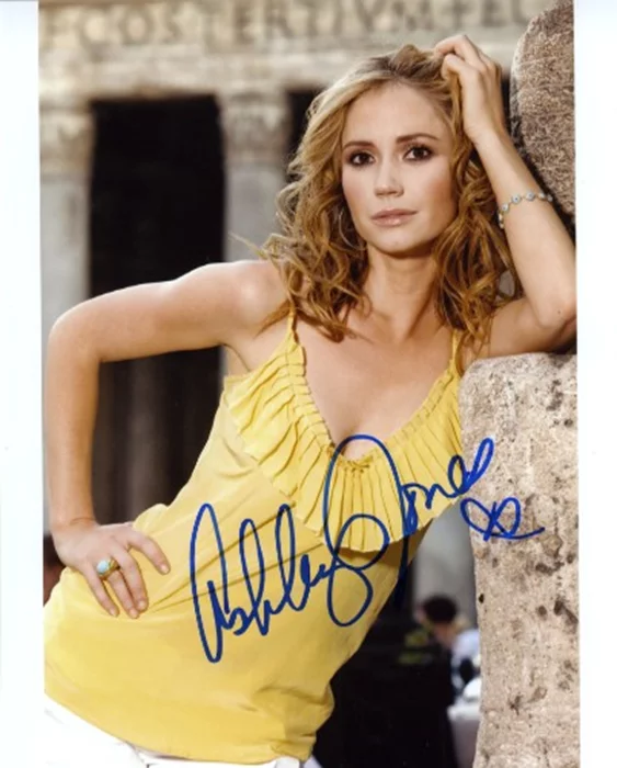 Ashley Jones autograph