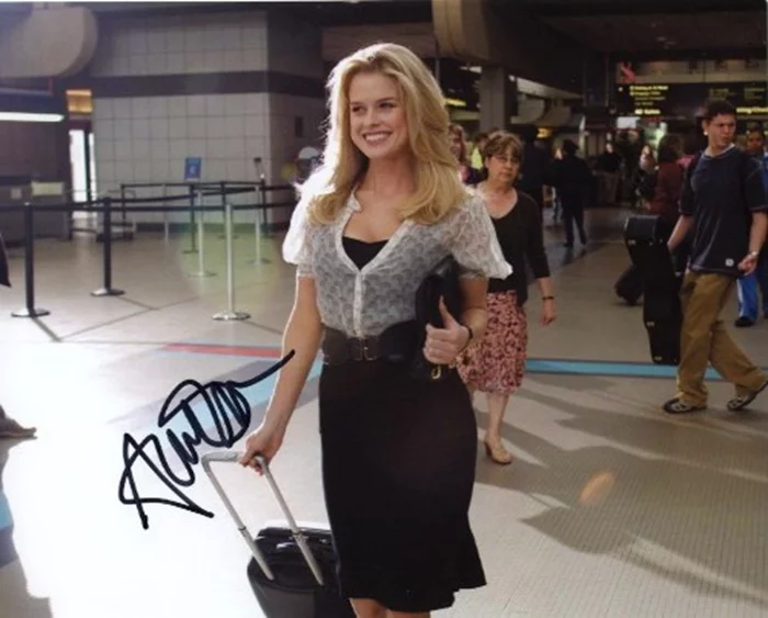 Alice Eve autograph