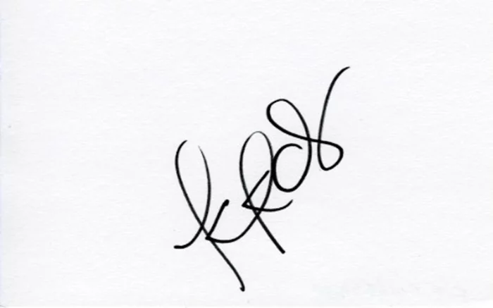 Kim Kardashian autograph