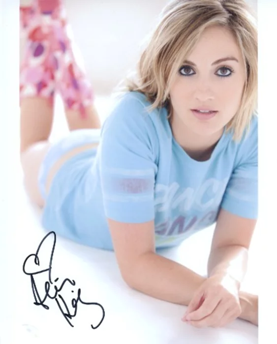Alison Haislip autograph