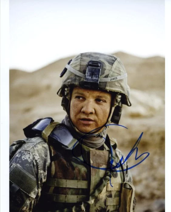 Jeremy Renner autograph