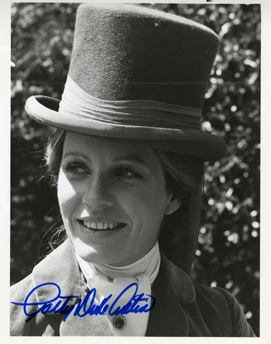 Patty Duke Astin autograph