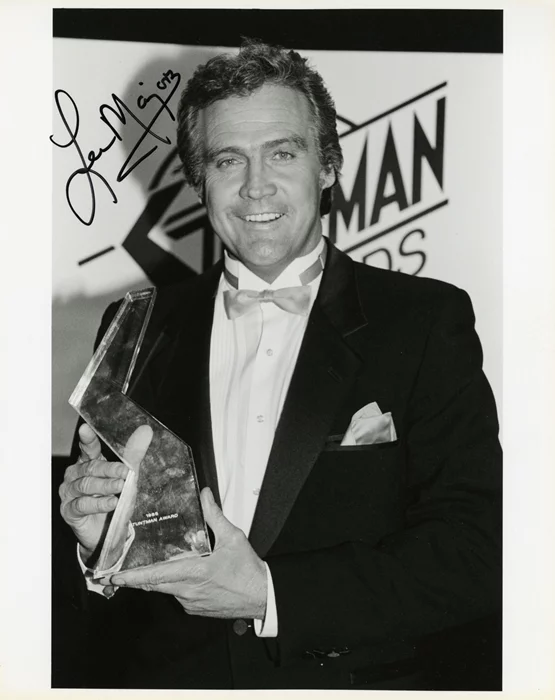 Lee Majors autograph