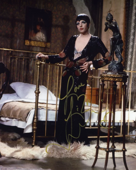 Liza Minnelli autograph