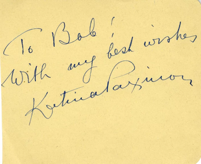 Katina Paxinou autograph