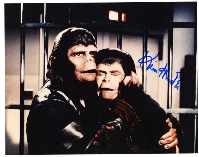 Kim Hunter autograph