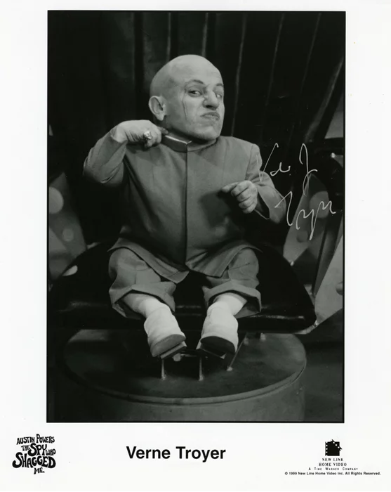 Verne Troyer autograph