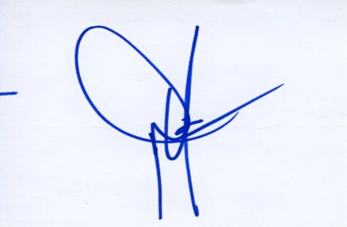 Dwight Yoakam autograph