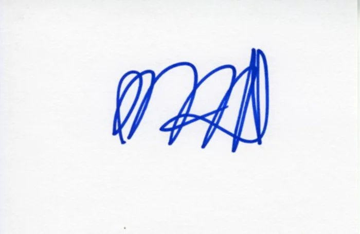 Bryce Dallas Howard autograph