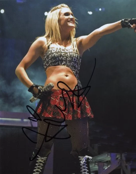 Ashley Roberts autograph