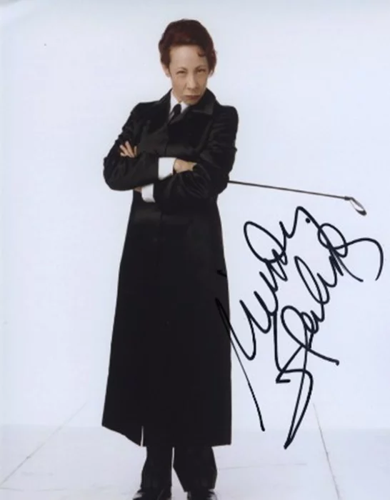 Mindy Sterling autograph