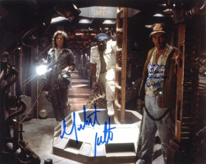 Alien autograph