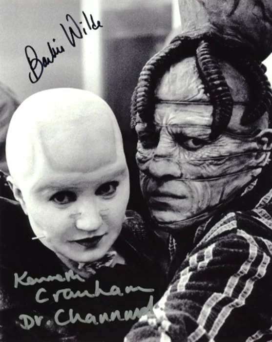 Hellraiser 2 autograph