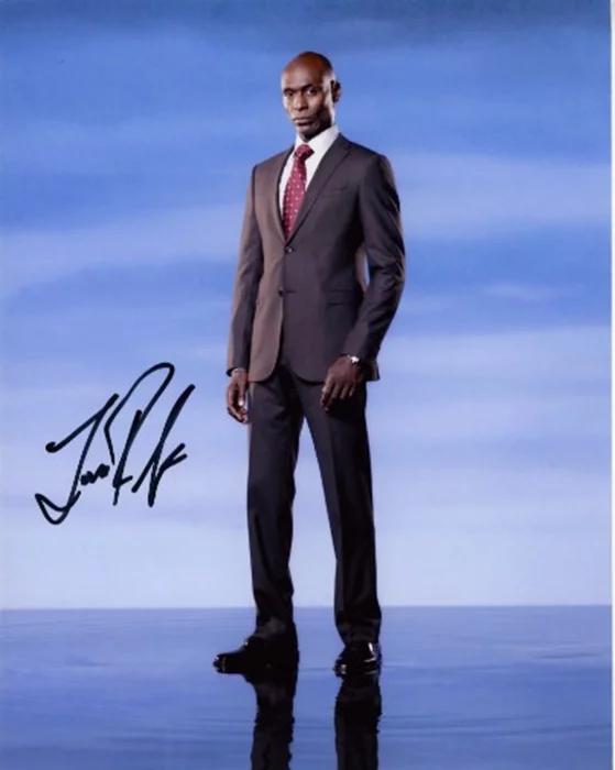 Lance Reddick autograph